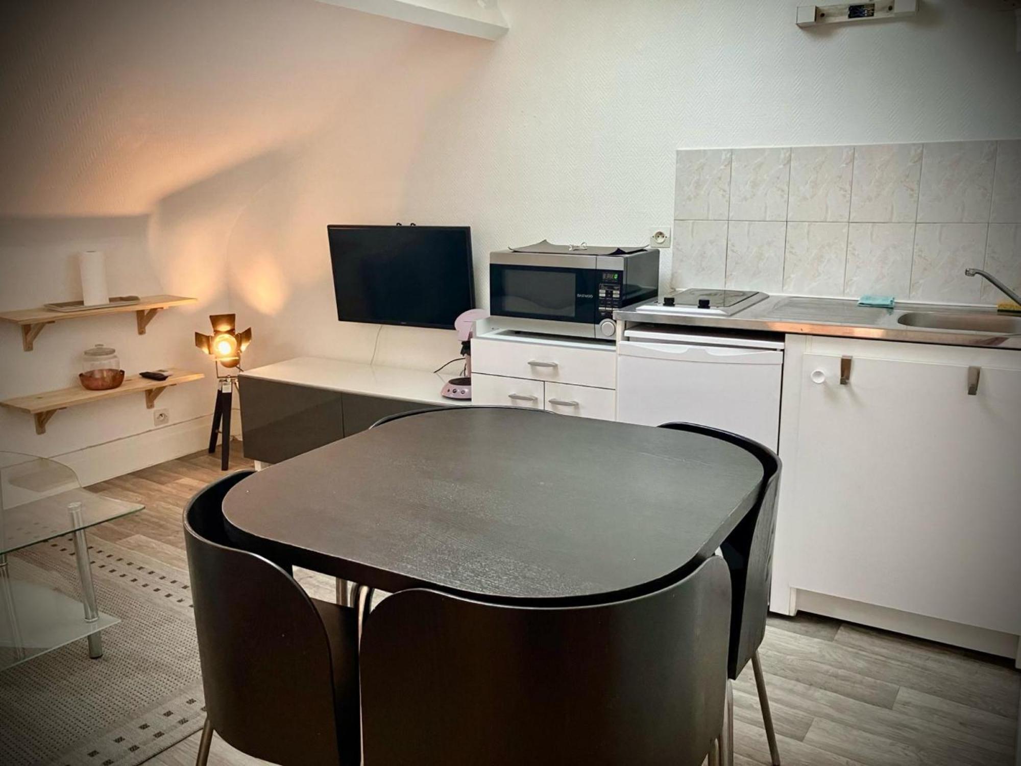 Paris City-Le Raincy - Facing Station - 4 To 8 Pers Экстерьер фото